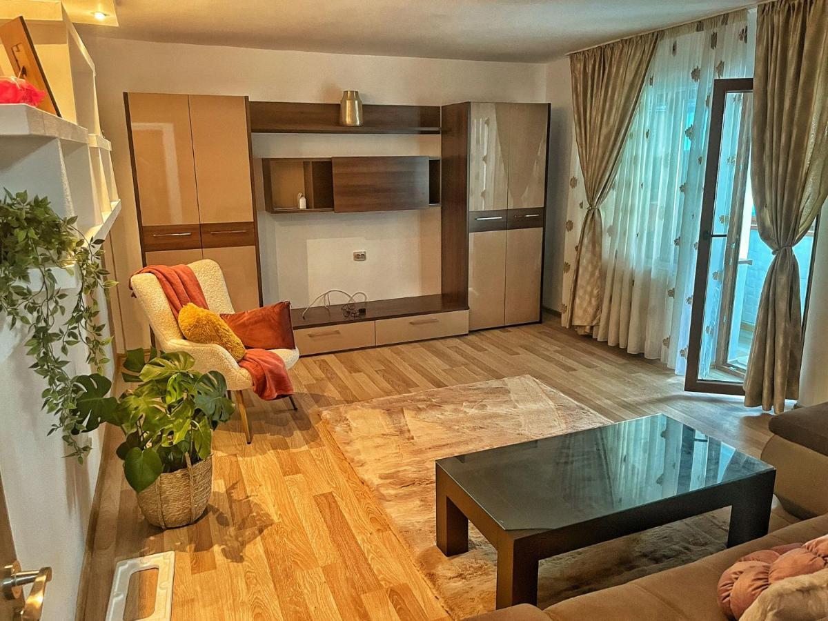 Magnolia Stay Bistriţa Buitenkant foto